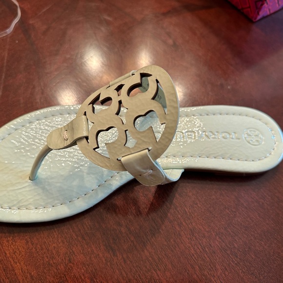 New 2024. Tory Burch sandals sold separately! - Picture 9 of 16